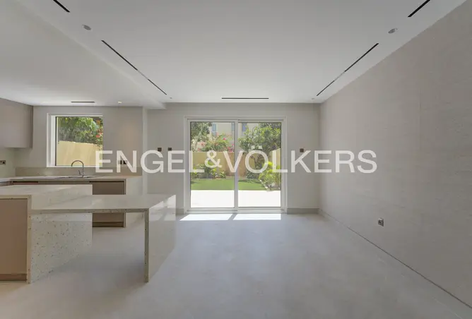 77368992 - Property Image 2