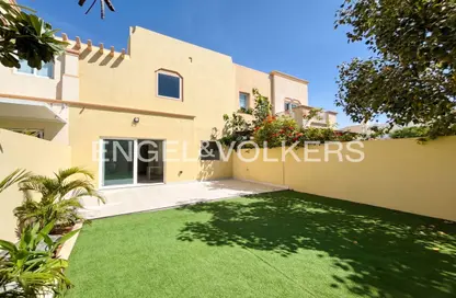 Villa - 3 Bedrooms - 3 Bathrooms for rent in Springs 9 - The Springs - Dubai