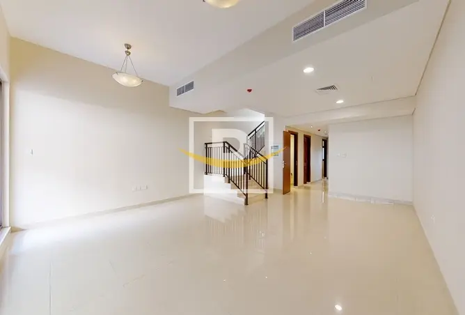 142380985 - Property Image 3