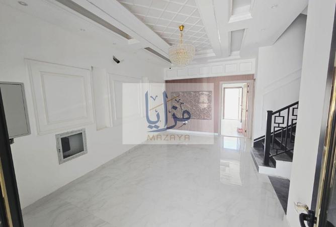 104264304 - Property Image 3
