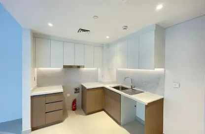 Apartment - 1 Bedroom - 1 Bathroom for sale in Maryam Gate Residence - Maryam Island - Al Khan - Sharjah