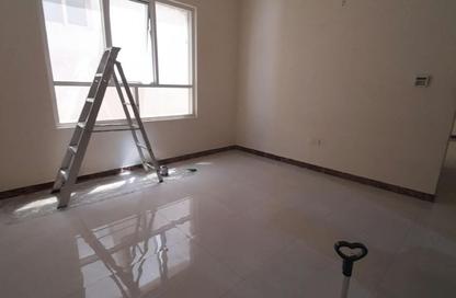 Apartment - 1 - 1 for rent in Al Mujarrah - Al Sharq - Sharjah