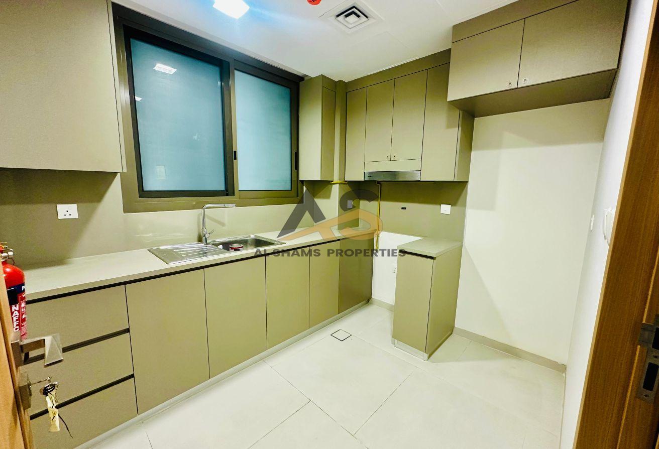 Huge Terrace + One Month Free | Ready To Move 1BR photo 10