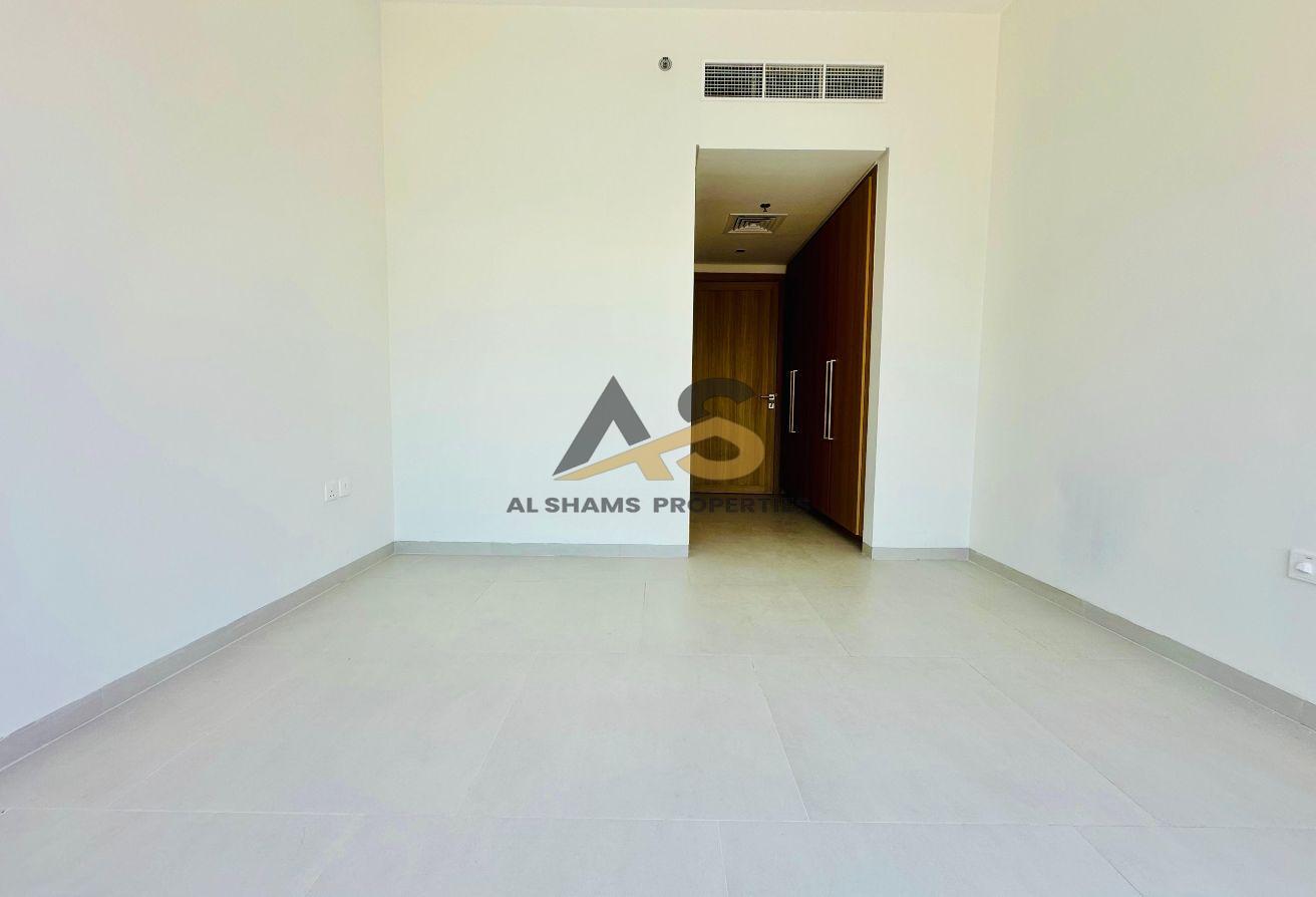 Huge Terrace + One Month Free | Ready To Move 1BR photo 15