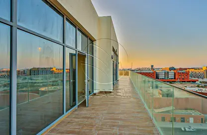 Penthouse - 3 Bedrooms - 4 Bathrooms for rent in Oasis 2 - Oasis Residences - Masdar City - Abu Dhabi