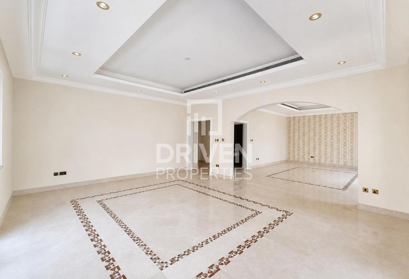 Garden Home Villa | Burj Al Arab View | Vacant photo 4