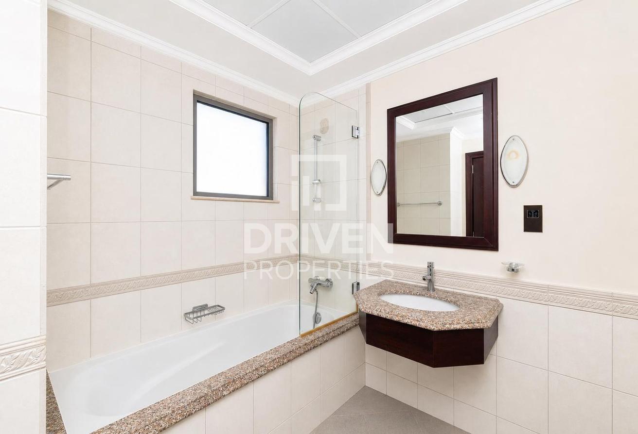 Garden Home Villa | Burj Al Arab View | Vacant photo 16