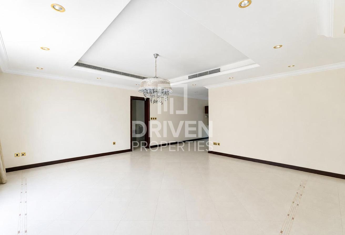 Garden Home Villa | Burj Al Arab View | Vacant photo 12