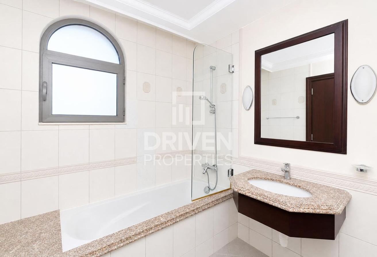 Garden Home Villa | Burj Al Arab View | Vacant photo 18