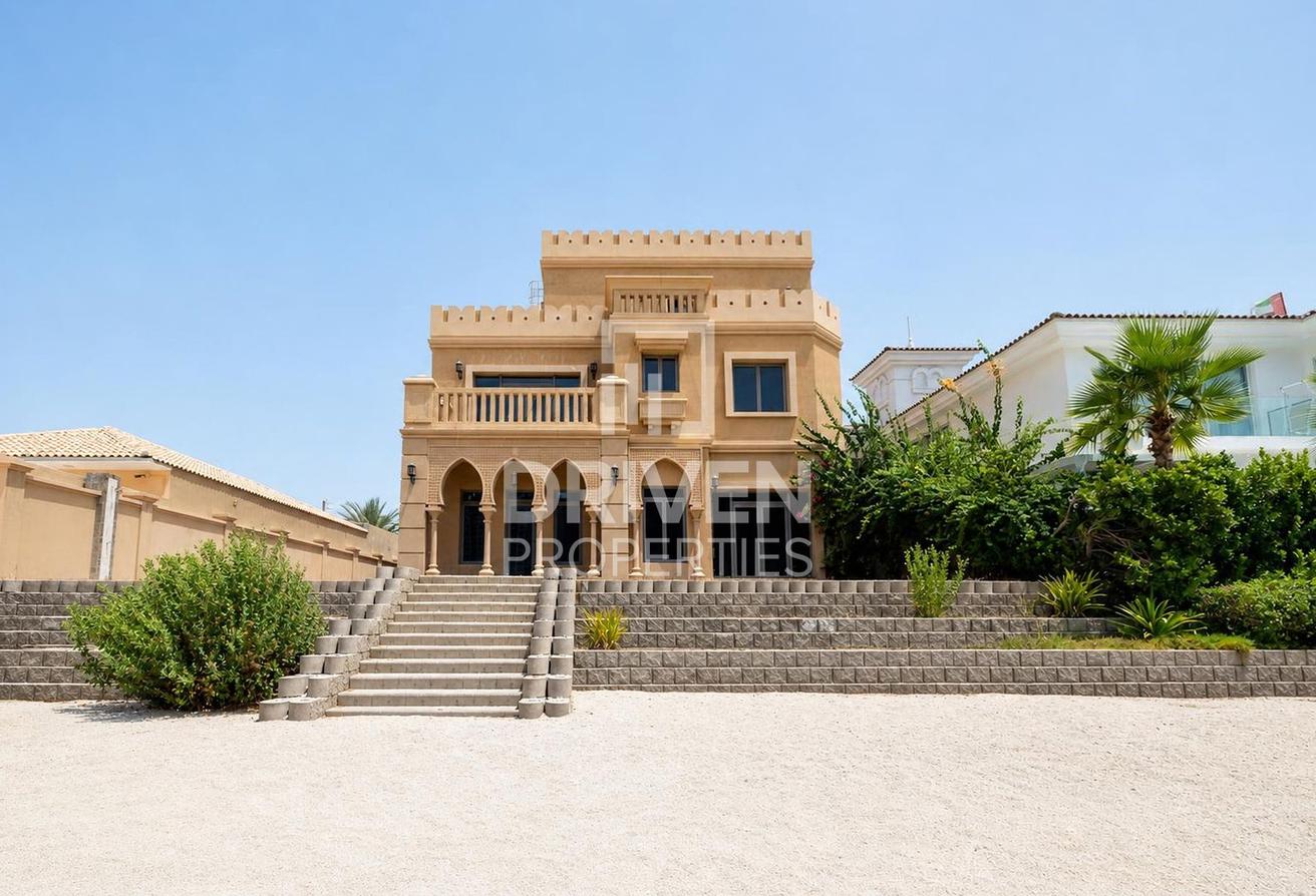 Garden Home Villa | Burj Al Arab View | Vacant photo 22