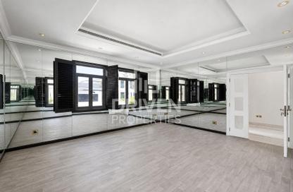 Villa - 5 - 6 for rent in Palm Jumeirah Frond A - Palm Jumeirah - Dubai Villa - 5 - 6 for rent in Palm Jumeirah Frond A - Palm Jumeirah - Dubai