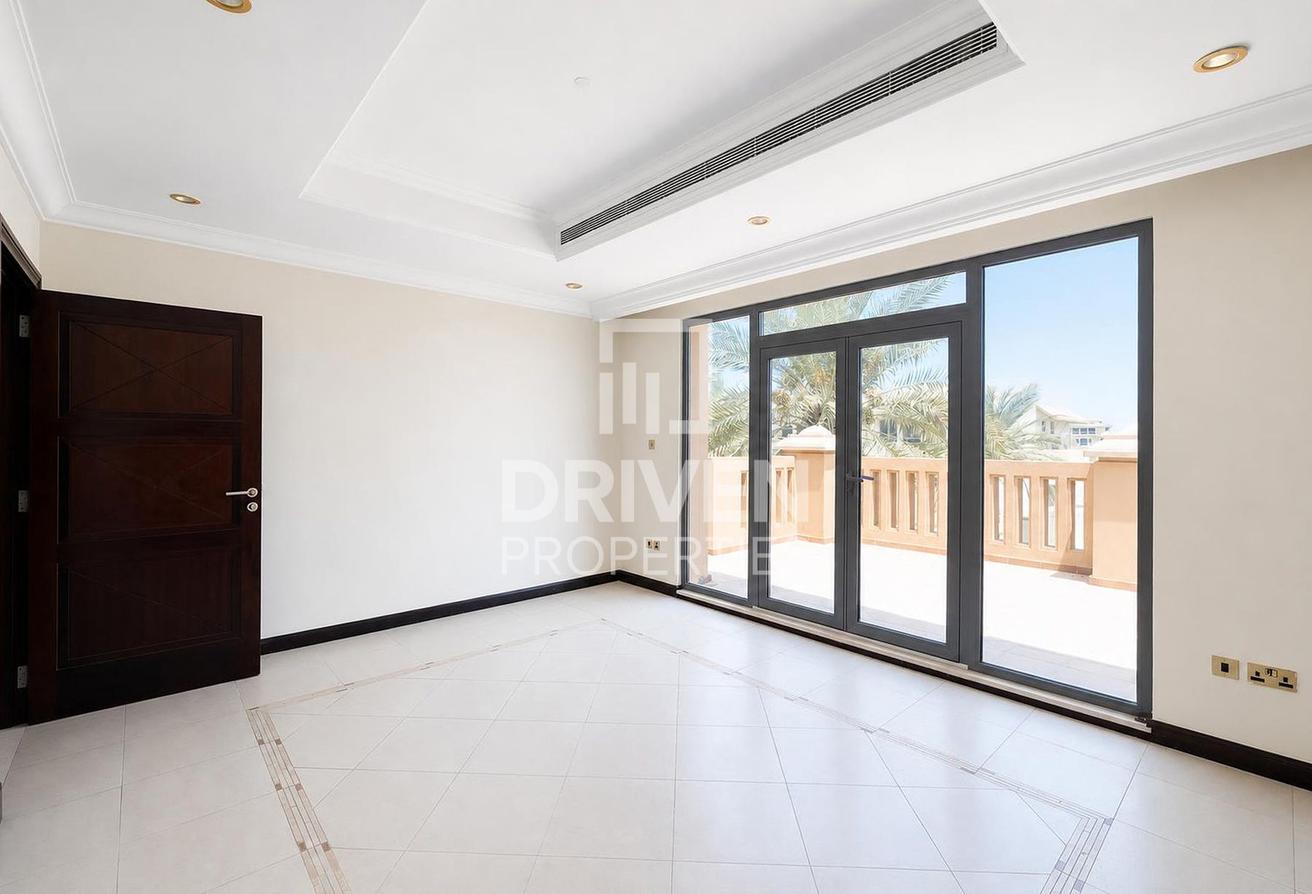 Garden Home Villa | Burj Al Arab View | Vacant photo 11