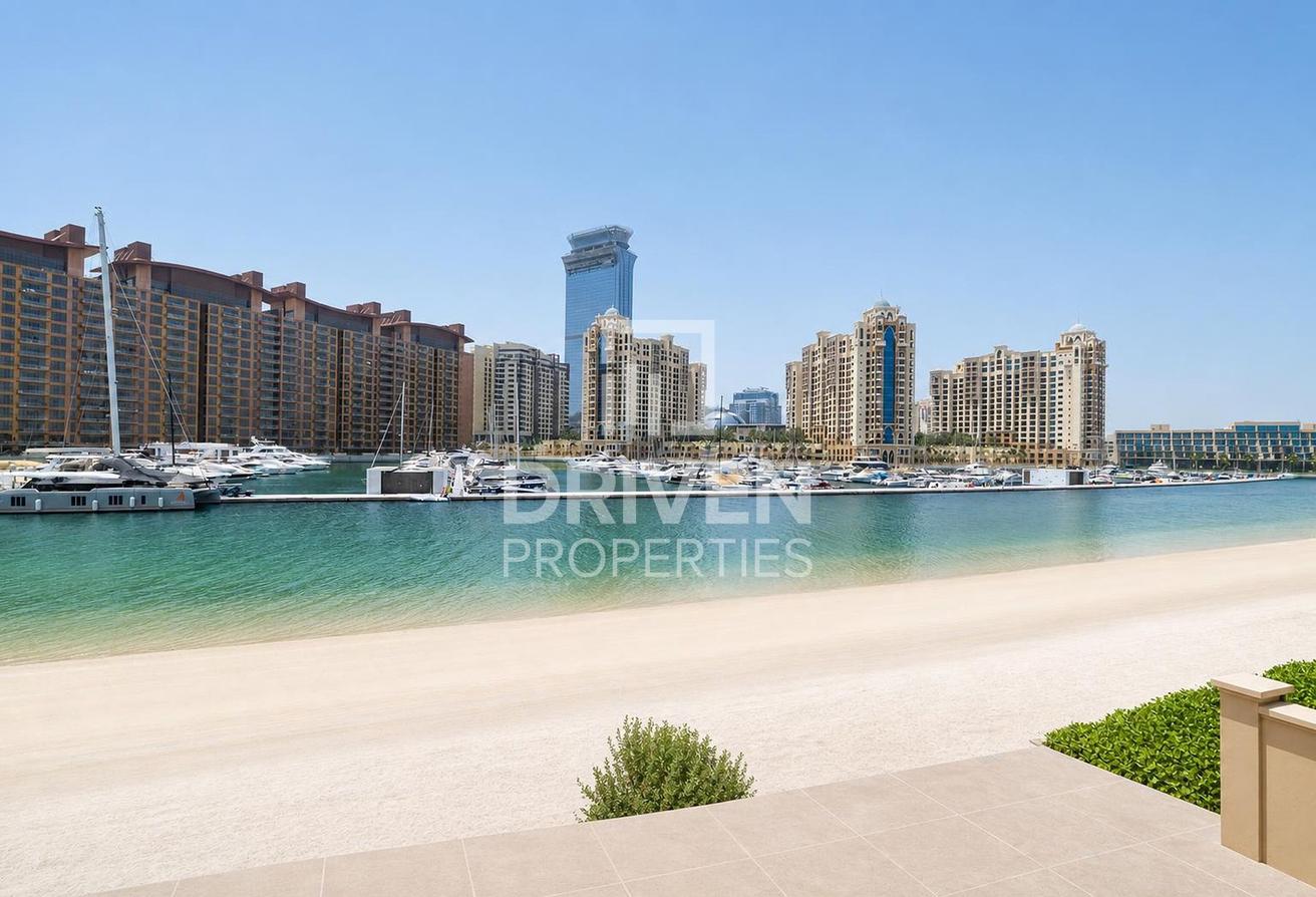 Garden Home Villa | Burj Al Arab View | Vacant photo 24