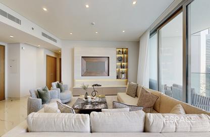 Apartment - 3 Bedrooms - 5 Bathrooms for sale in LIV Marina - Dubai Marina - Dubai