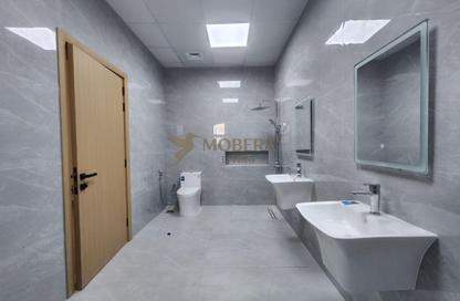 Villa - 4 Bedrooms - 5 Bathrooms for rent in Al Barsha South 2 - Al Barsha South - Al Barsha - Dubai