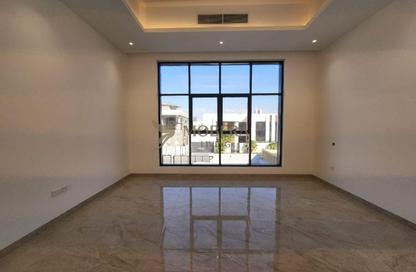 Villa - 4 Bedrooms - 5 Bathrooms for rent in Al Barsha South 2 - Al Barsha South - Al Barsha - Dubai