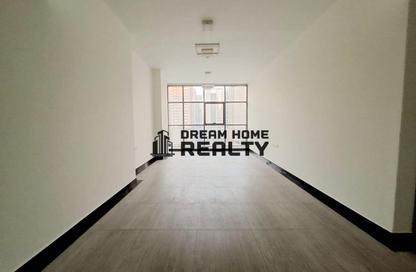 Apartment - 3 Bedrooms - 3 Bathrooms for rent in New Al Taawun Road - Al Taawun - Sharjah