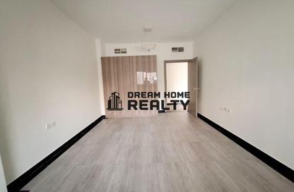 Apartment - 3 Bedrooms - 3 Bathrooms for rent in New Al Taawun Road - Al Taawun - Sharjah Apartment - 3 Bedrooms - 3 Bathrooms for rent in New Al Taawun Road - Al Taawun - Sharjah
