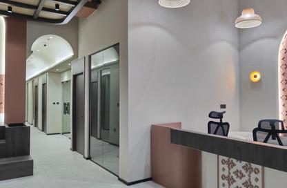 Business Centre - Studio - 4 Bathrooms for rent in Al Marfa Tower - Riggat Al Buteen - Deira - Dubai
