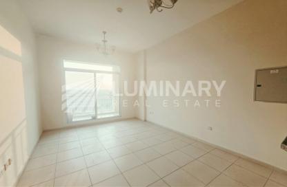 Apartment - 1 - 1 for rent in Farah Tower 2 - Queue Point - Liwan - Dubai