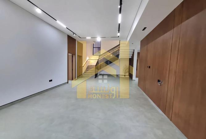 72733650 - Property Image 3