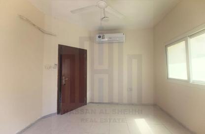 Apartment - 2 - 2 for rent in Fire Station Road - Muwaileh - Sharjah