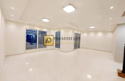 Villa - 4 Bedrooms - 5 Bathrooms for rent in Mirdif Villas - Mirdif - Dubai