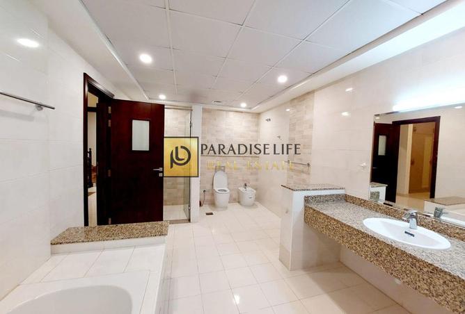 73881703 - Property Image 2