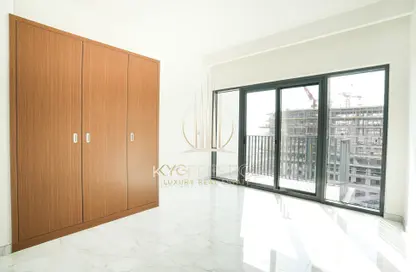 شقة - 1 حمام للبيع في واحة شاطئ عزيزي - ستوديو سيتي - دبي