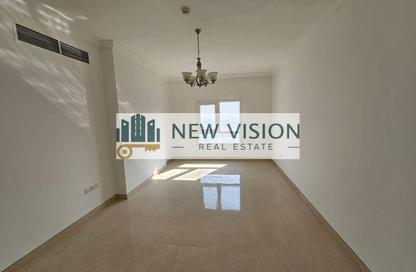 Apartment - 2 Bedrooms - 2 Bathrooms for rent in Business Tower - Al Majaz 2 - Al Majaz - Sharjah Apartment - 2 Bedrooms - 2 Bathrooms for rent in Business Tower - Al Majaz 2 - Al Majaz - Sharjah