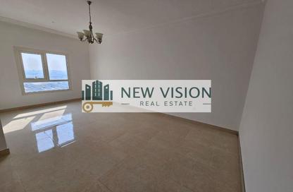 Apartment - 2 Bedrooms - 2 Bathrooms for rent in Business Tower - Al Majaz 2 - Al Majaz - Sharjah