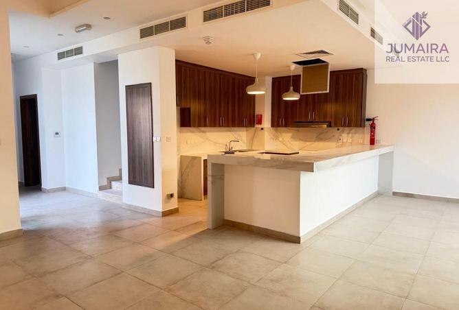 16123011 - Property Image 3