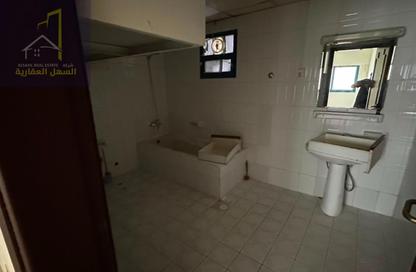 Apartment - 3 - 3 for rent in Al Majaz 2 - Al Majaz - Sharjah