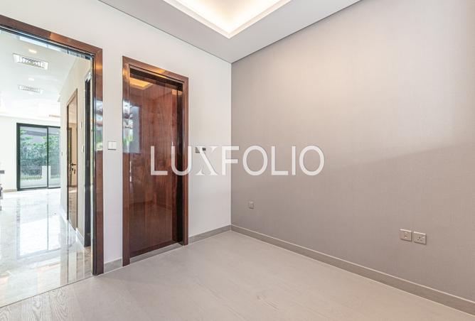 Untouched Unit | Trump Golf View | Luxury Living photo 3