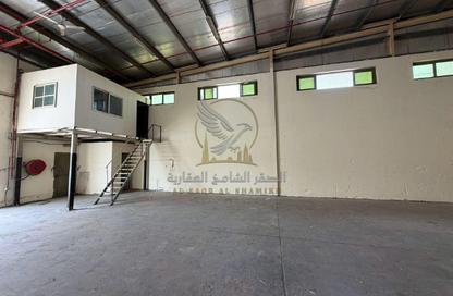 مستودع - استوديو - 1 للإيجار في المنطقة الصناعية 11 - المنطقة الصناعية بالشارقة - الشارقة مستودع - استوديو - 1 للإيجار في المنطقة الصناعية 11 - المنطقة الصناعية بالشارقة - الشارقة