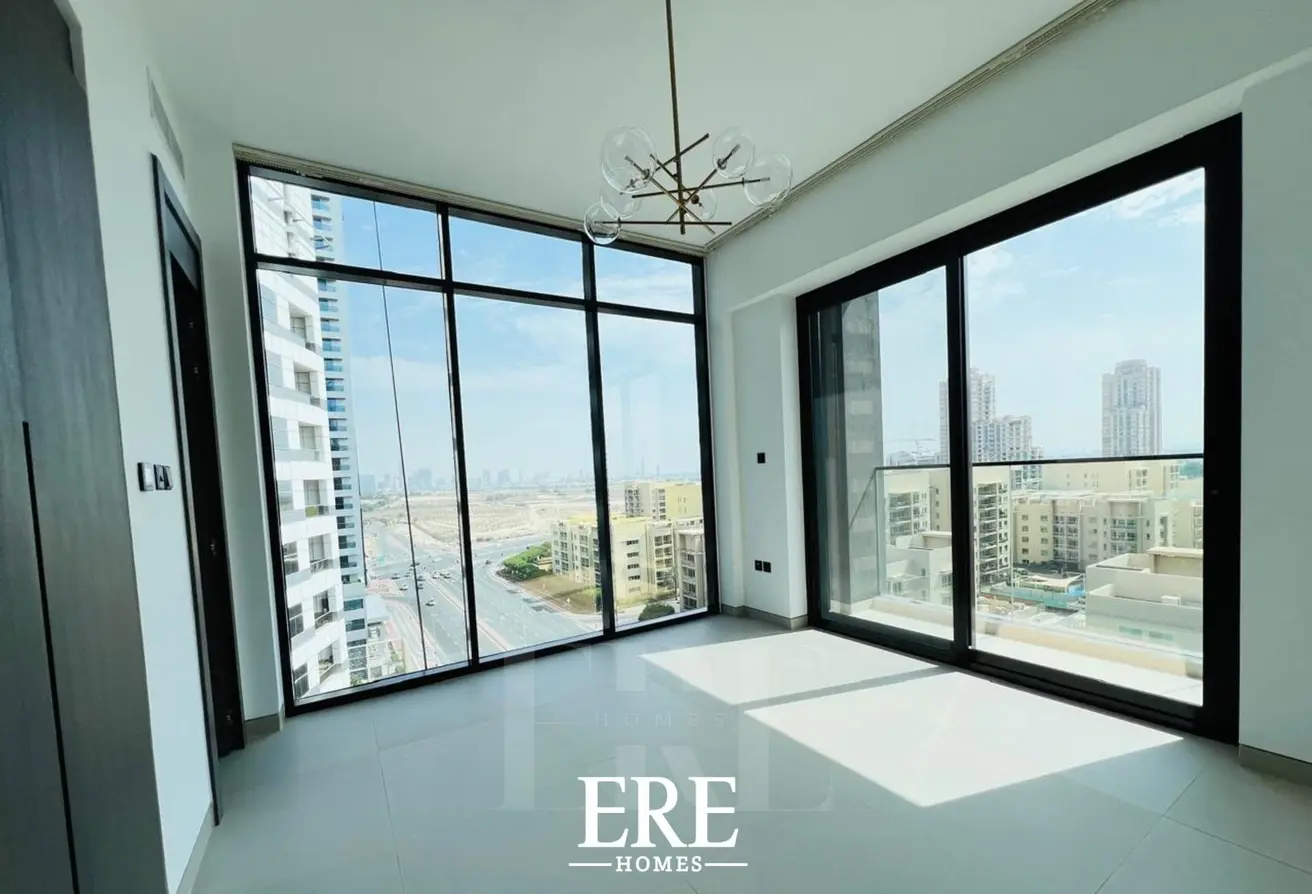 135637402 - Property Main Image