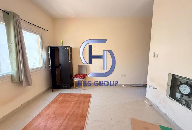 74264024 - Property Image 2