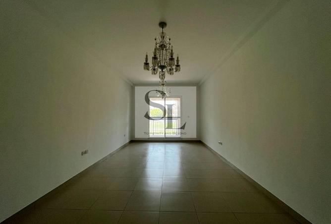 126100871 - Property Image 2