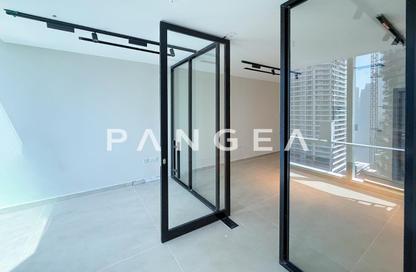 Office Space - Studio for rent in Tamani Art Tower - Business Bay - Dubai