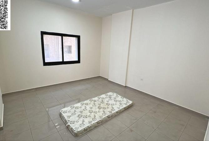 74243888 - صورة العقار 3