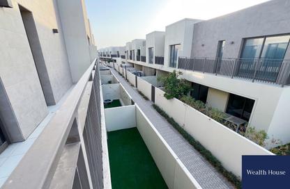 Townhouse - 4 Bedrooms - 5 Bathrooms for sale in Parkside 1 - Emaar South - Dubai South (Dubai World Central) - Dubai