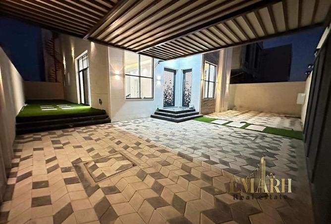 136120560 - Property Image 3