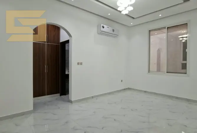 153757630 - Property Image 3