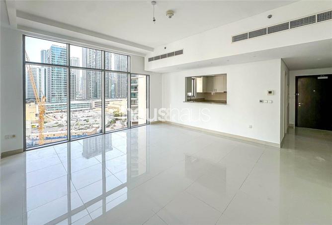 73852200 - Property Image 3