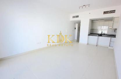 Apartment - 2 Bedrooms - 3 Bathrooms for rent in Oxford Building - District 14 - Jumeirah Village Circle - Dubai