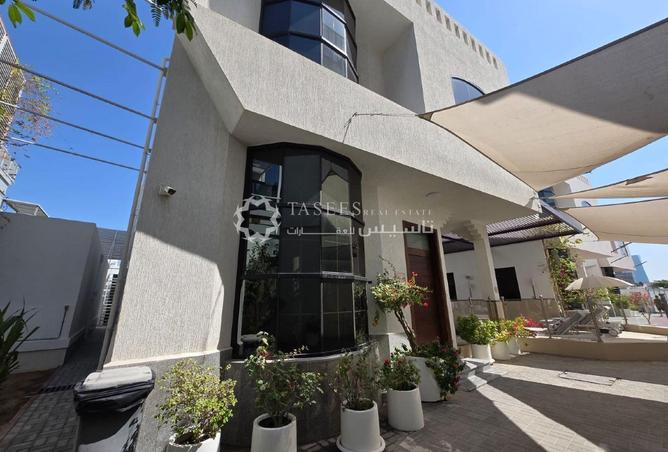 73841442 - Property Image 2