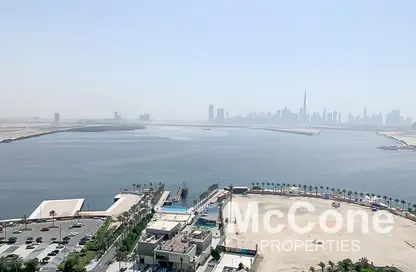 شقة - 2 غرف نوم - 2 حمامات للايجار في B كريك سايد 18 - حدائق الإمارات 1 - مرسى خور دبي - دبي