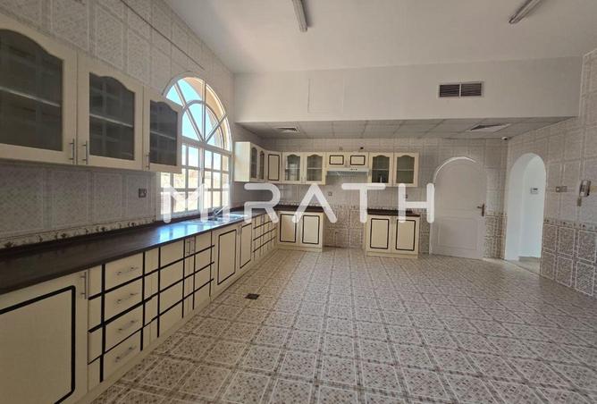 67430922 - Property Image 2