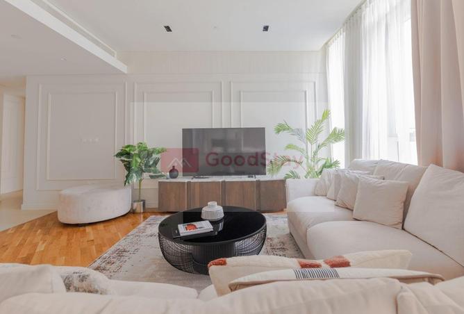 73164036 - Property Image 3