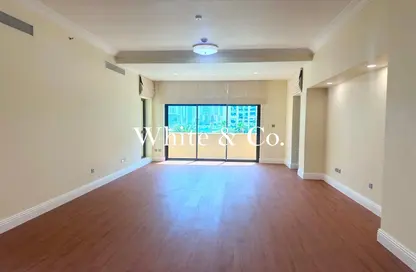 شقة - 2 غرف نوم - 3 حمامات للايجار في الميل الذهبي 4 - الميل الذهبي - نخلة جميرا - دبي